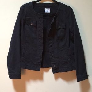 Elle Black Button Up Jacket - Size Medium